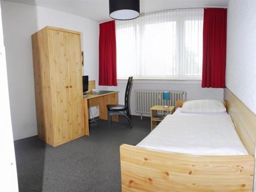 Hotel Fassbender Pulheim Room photo